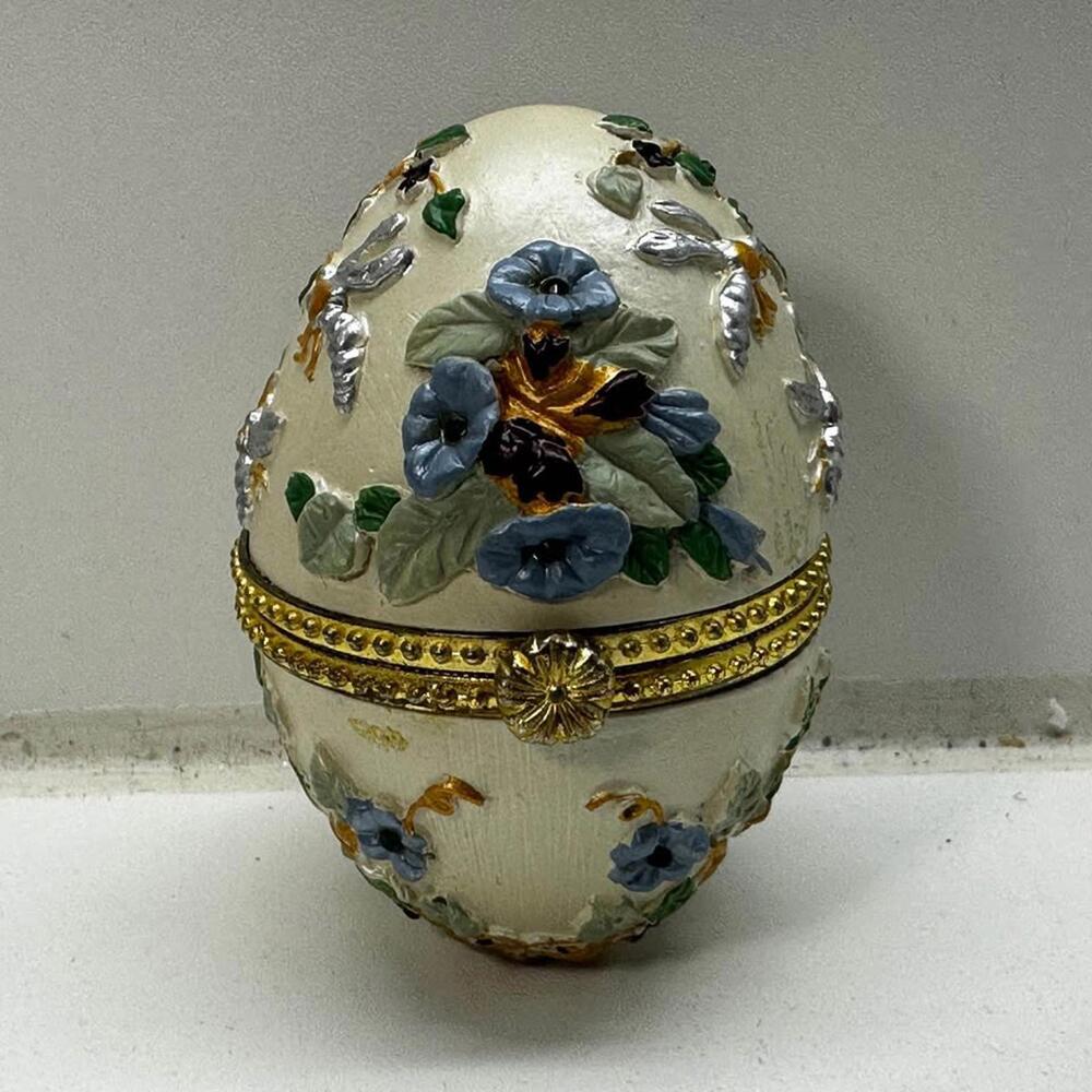 vintage hinged egg, decorated with morning glories, fabric lined pill box